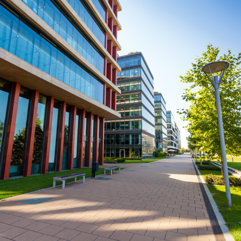 understanding_the_3_types_of_office_buildings